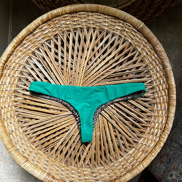 Acacia swimsuit set - Picture 6 of 7